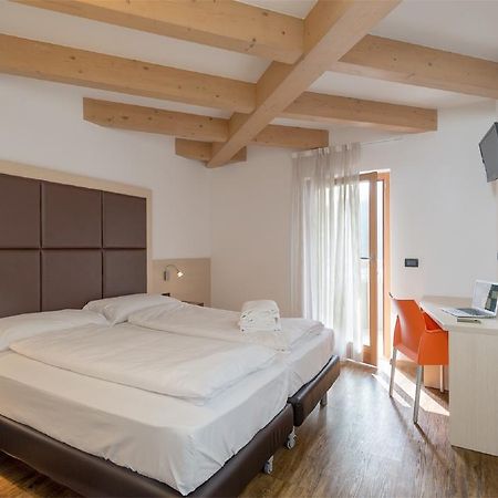 Villa Cameras Room And Breakfast Мори Екстериор снимка